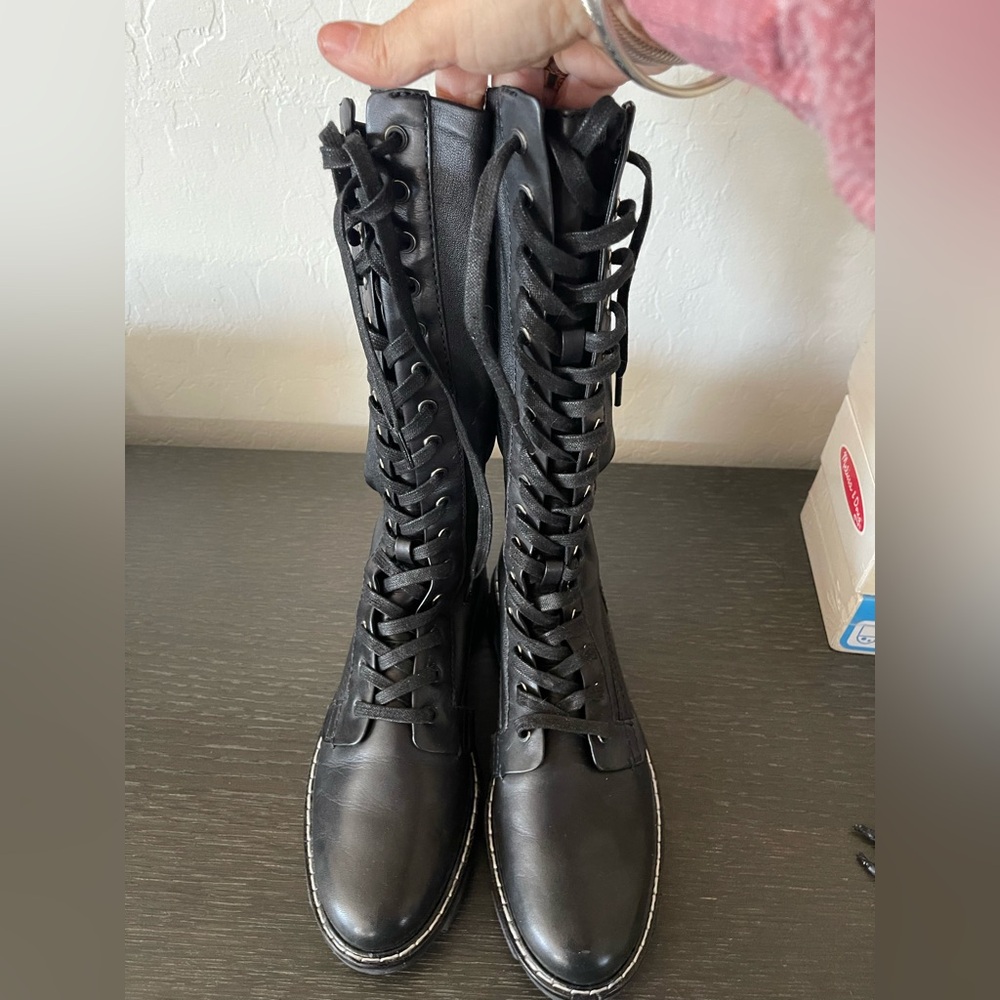 Rag and bone black lace up boot new never worn